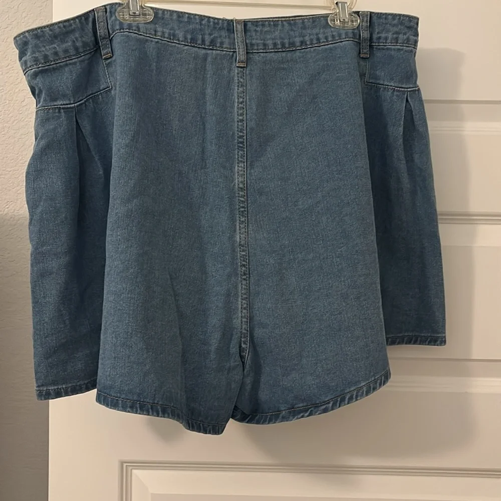 Cider jorts Jean shorts denim SZ 2X plus size baggy oversized light wash NWT